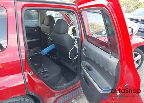 2008 Chevrolet Hhr Lt from USA, damaged, VIN 3GNDA33P98S557901